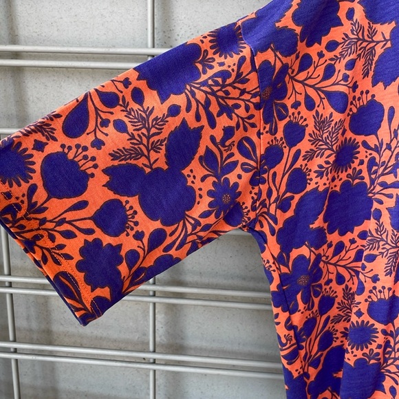 LulaRoe Printed Floral Irma Tunic Top-0049 - Picture 3 of 10